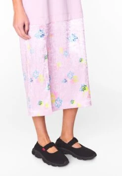 Jerseykleid - Spray Flowers Light Pink -Bimba Y Lola Verkaufsgeschäft 2f0284628e634a4db526c73c03d6da9b