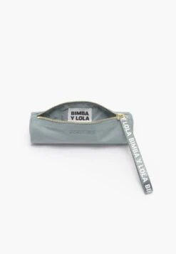 AQUAMARINE CYLINDRICAL - Federmäppchen - Watergreen -Bimba Y Lola Verkaufsgeschäft 3b4e52bfa02940759ed43d0fe243e8ac