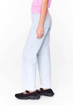 STRAIGHT - Jeans Straight Leg - Camouflage Panda -Bimba Y Lola Verkaufsgeschäft 6b7810d35e734164908cbdb36961bf2c